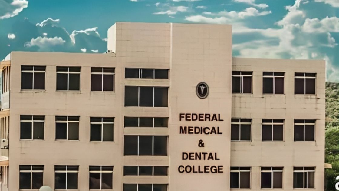 federal medical college islamabad