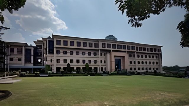 national university of computer & emerging sciences